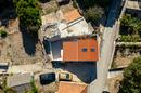 Otok Korčula, Žrnovo, nedovršena kuća u centru Žrnova - 7
