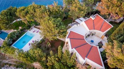 Brač, Povlja, ekskluzivna vila na prestižnoj lokaciji