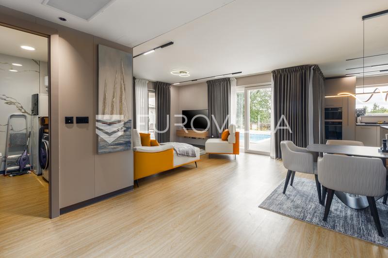 Istria, Žminj - casa amueblada con piscina en un complejo privado - 7