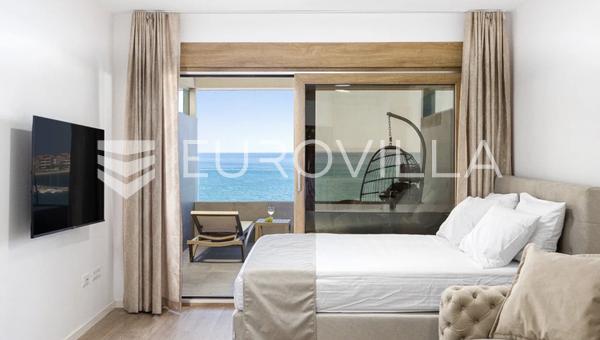 Pag, Povljana, estudio en primera línea de mar, 36,74 m²
