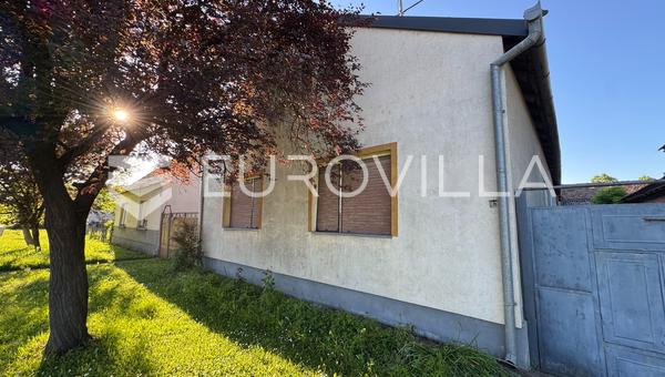 Strizivojna, 175 m²-es ház 2794 m²-es telken