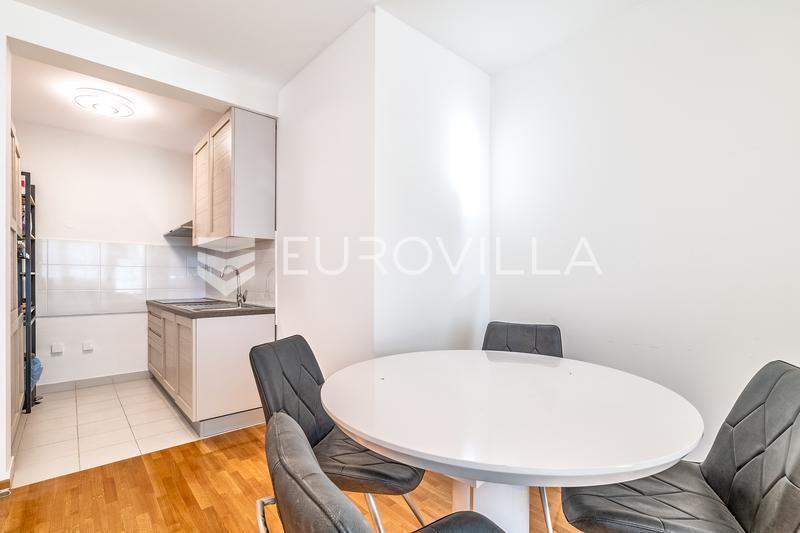 Zagreb, Borovje, dvosoban stan uz garažno parkirno mjesto, 52,36 m² - 3