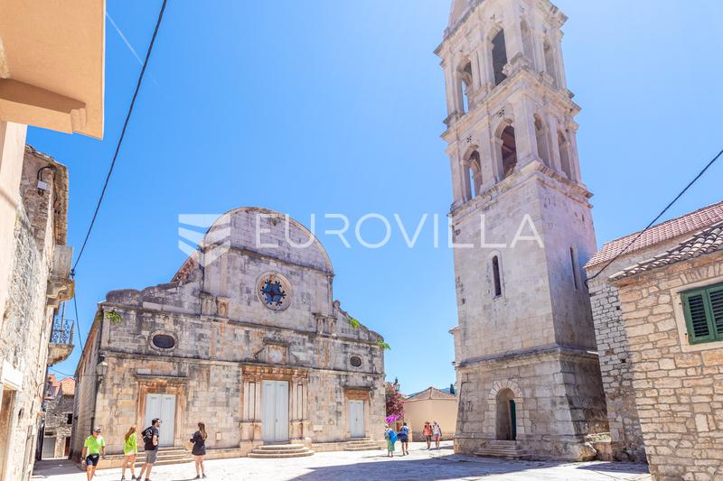 Hvar, Stari Grad, stavební pozemek s vydaným stavebním povolením - 3