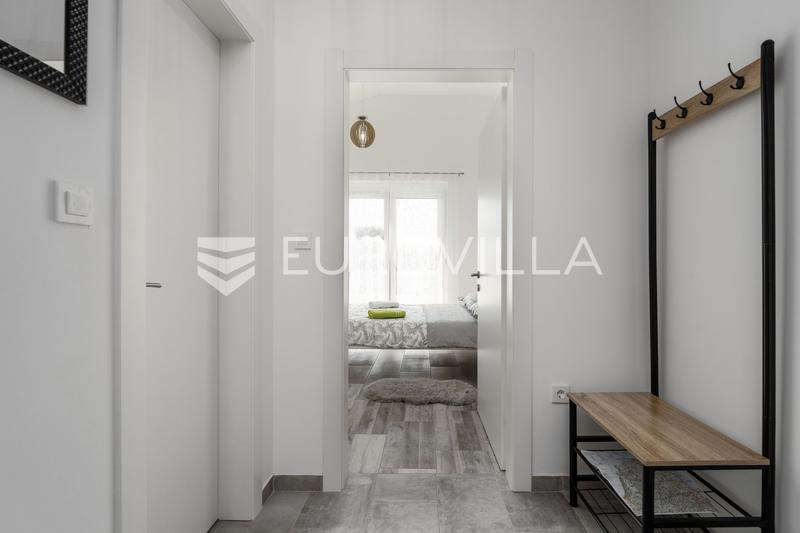 Isztria, Krnica, ház medencével és parkosított kerttel - 30