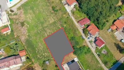 Dubrava, Oporovec, terrain 718 m² pour maison ou petit immeuble