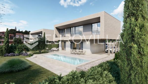 Istria, Kastelir, terreno edificable de 809m2 con proyecto y permiso de construcción válido.