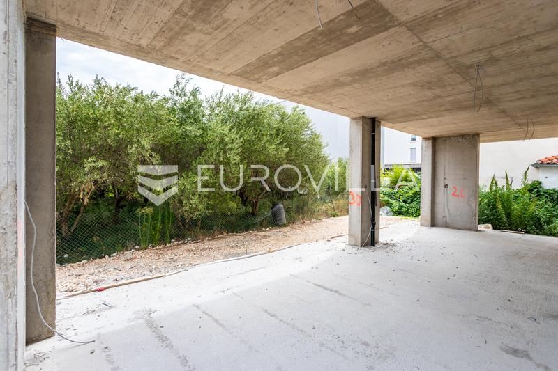 Strozanac, NOVÁ VÝSTAVBA, přízemní třípokojový byt se zahradou a parkováním, 68,94 m² - 10