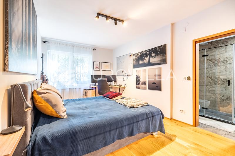 Zagreb, Šestine, five-room apartment with a view of greenery, a garage, and an additional apartment - 9