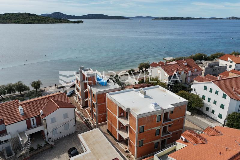 Vodice, OBRA NUEVA, apartamento de dos dormitorios en el primer piso, segunda línea de mar, 109,86 m² - 4