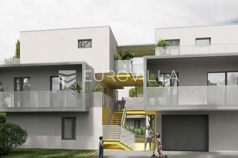 Samobor, Bregana građevinsko zemljište s građevinskom dozvolom i projektom za 9 stambenih objekata