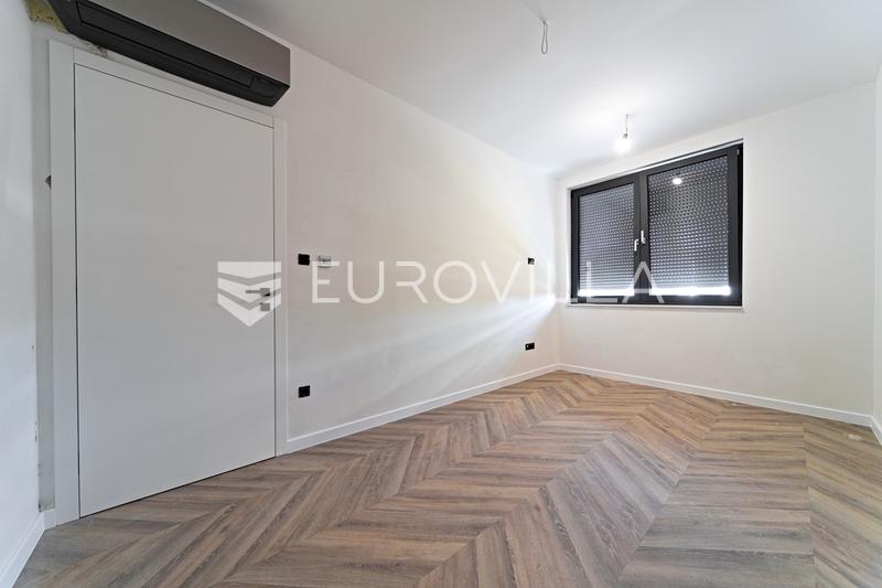  Osijek, Donji Grad, Moderne toværelses lejlighed, 111 m² med to private parkeringspladser  - 29