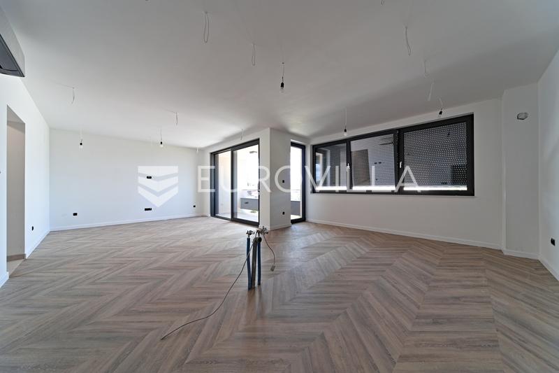  Osijek, Donji Grad, Moderne toværelses lejlighed, 111 m² med to private parkeringspladser  - 16