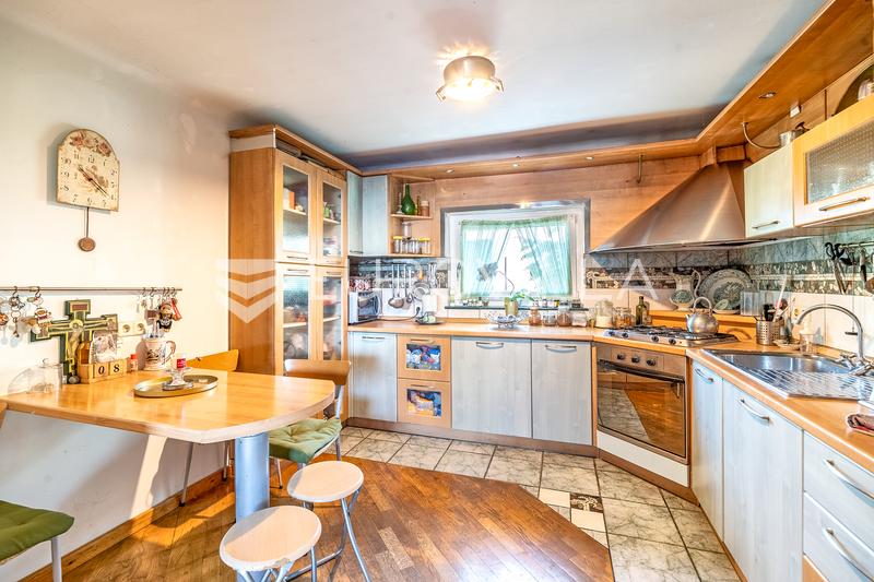 Zagreb, Pantovčak, četverosoban troetažan stan 170 m² i vanjsko parkirno mjesto - 4