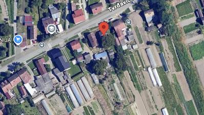 Tvrdavica - Lotes de terreno de 627 m² e 2.012 m², 17 m de frente