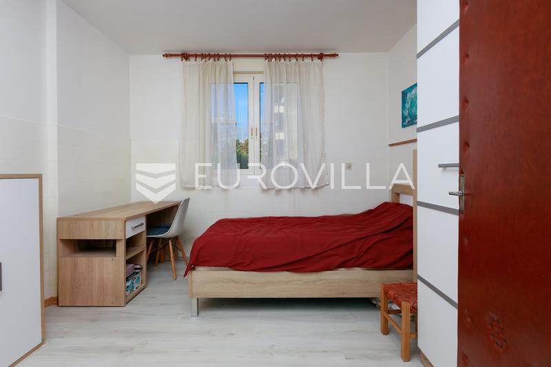 Rijeka, Belvedere, két szobás lakás, 50,54 négyzetméter, közel a központhoz és a Korzóhoz - 7