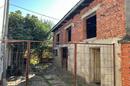 Pozega, casa familiar de 125 m² com anexos e um jardim verde - 4