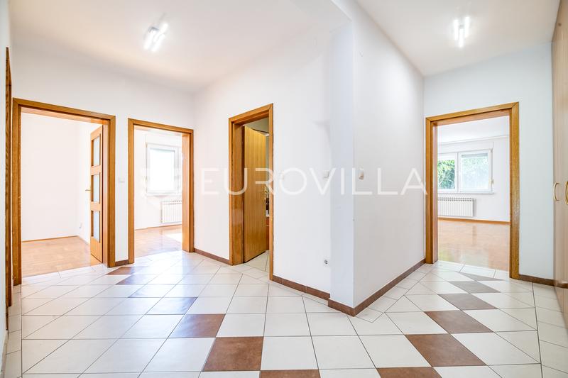 Zagreb, Sveti Duh, 120 m² bahçeli güzel dört odalı daire - 7