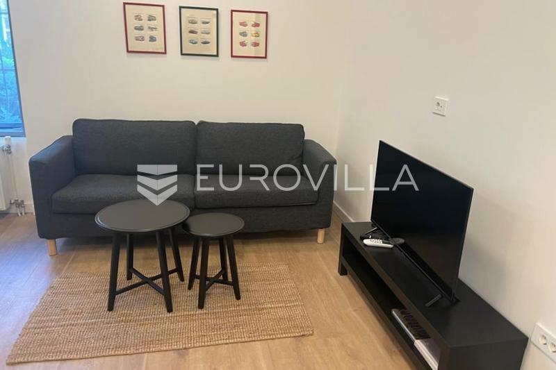 Zagreb, Donji Grad, excellent two-bedroom apartment 62 m²