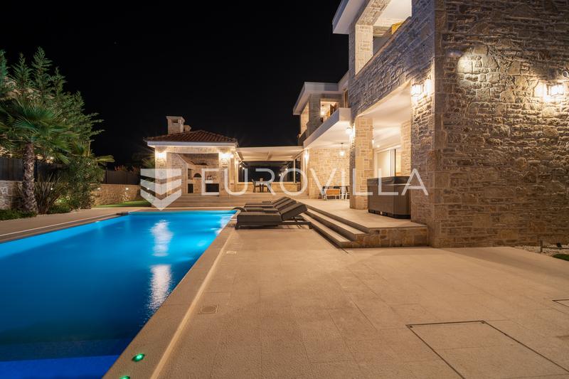 Zadar, Nin - Luxury Stone Villa with an Infinity Pool and Private Wellness Oasis - 72