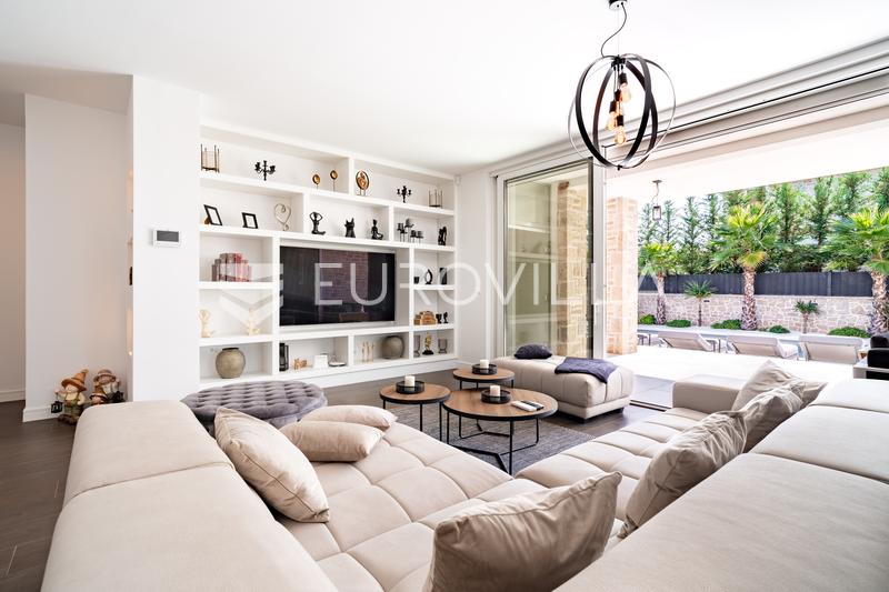 Zadar, Nin - Luxury Stone Villa with an Infinity Pool and Private Wellness Oasis - 42