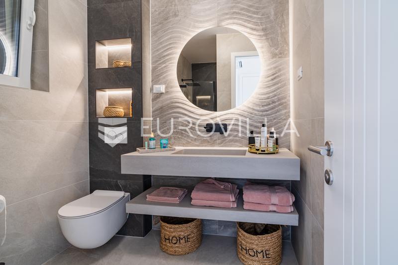 Zadar, Nin - Luxury Stone Villa with an Infinity Pool and Private Wellness Oasis - 13