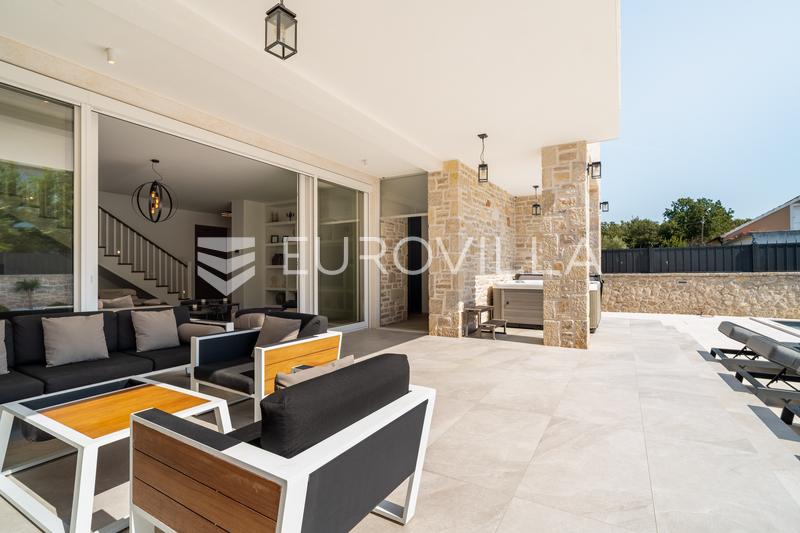 Zadar, Nin - Luxury Stone Villa with an Infinity Pool and Private Wellness Oasis - 57