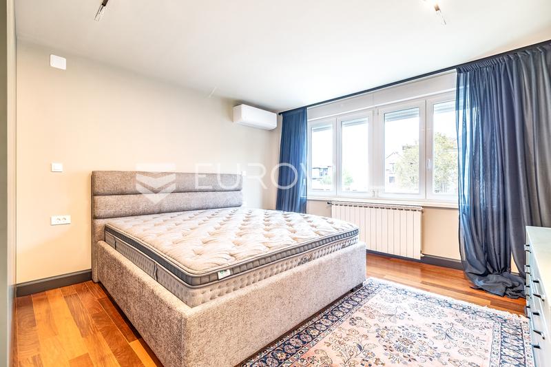Zagreb, Savska, hiljattain remontoitu yksiö 66 m² loggialla - 4