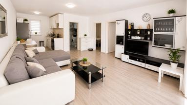 Crikvenica, Dramalj, two-bedroom apartment, 74 m², garden, terrace