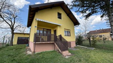 Batina, vikendica na predivnoj lokaciji, 100 m²