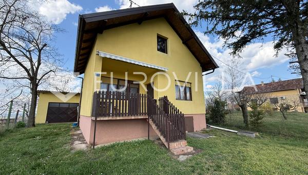 Batina, vikendica na predivnoj lokaciji, 100 m²