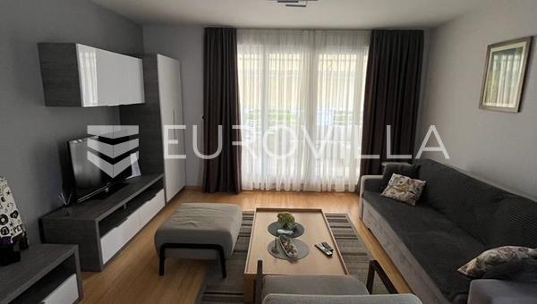 Zadar, Petrčane, moderan jednosoban stan, drugi red od mora, 47.95 m²