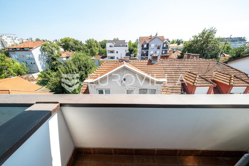 Zágráb, Trnje, háromszobás lakás 75 m² - 14