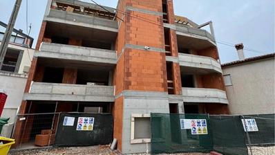 Istrien, Ližnjan, enrumslägenhet med terrass nära havet, nybyggnad
