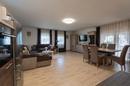 Mandićevac, prekrasna uređena kuća s vrtom i terasom, 145 m² - 12