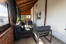 Mandićevac, prekrasna uređena kuća s vrtom i terasom, 145 m² - 36
