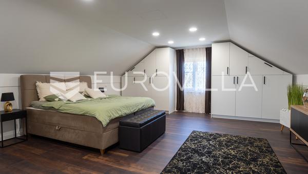 Mandicevac, pięknie urządzony dom z ogrodem i tarasem, 145 m²