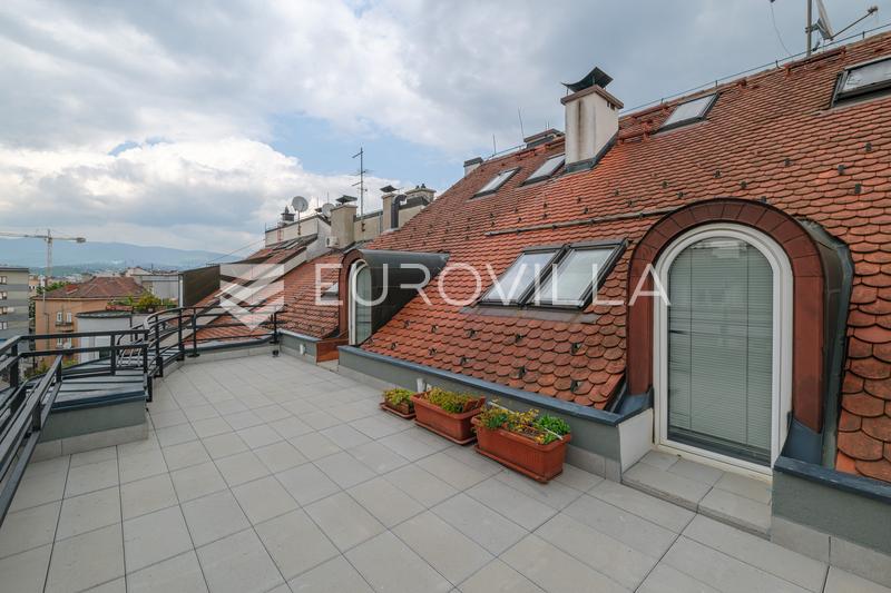 Zagreb, Trešnjevka, VMD, luksuzan troetažan stan s terasom, otvoreni pogled - 25