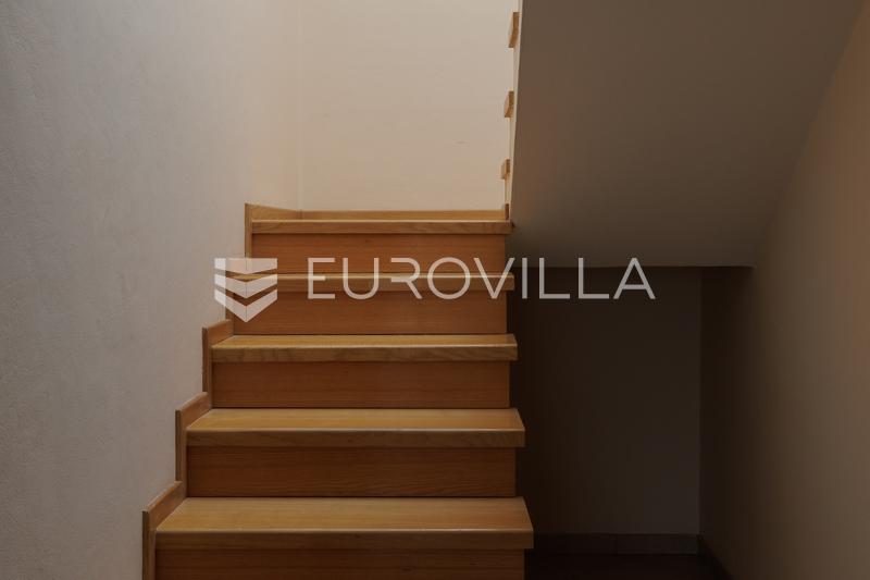 Dubrovnik, Gruž, duplex three-bedroom apartment with a view - 24