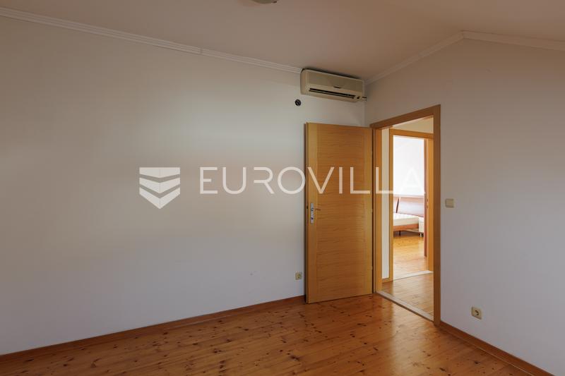 Dubrovnik, Gruž, duplex three-bedroom apartment with a view - 16