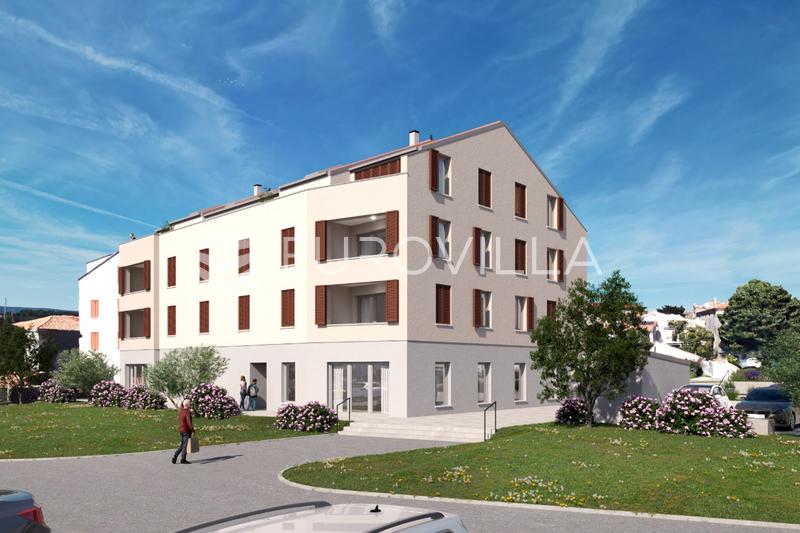 Town of Cres, City Center, Tree-Bedroom Apartment with Roof Terrace, NEW BUILD