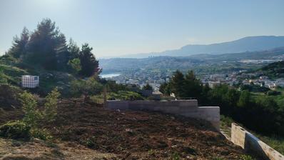 Podstrana, Put Starog sela, stavební pozemek 402 m² s projektem