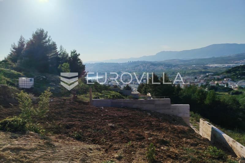 Podstrana, Put Starog sela, stavební pozemek 402 m² s projektem