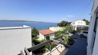 Crikvenica, anuncio exclusivo, apartamento con vistas al mar a solo 50 m de la playa, apartamento de dos dormitorios