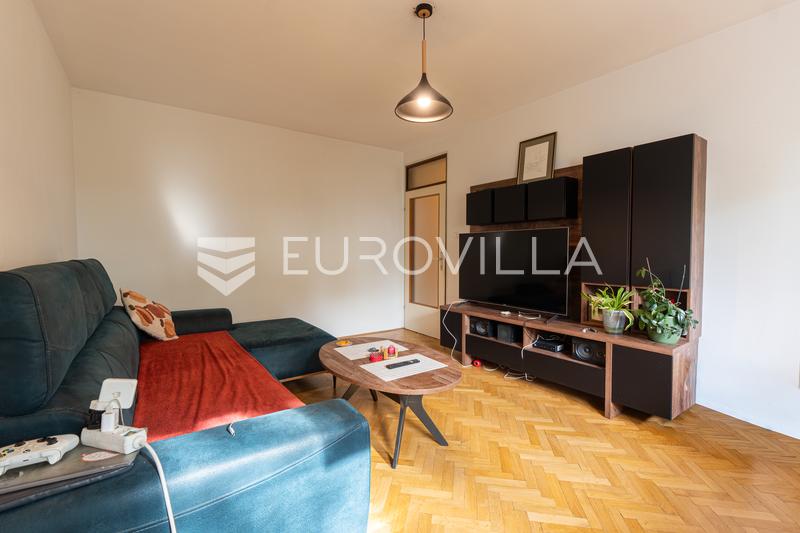 Osijek, Gornji Grad, funktionelle Zweizimmerwohnung mit Balkon und Abstellraum - 4