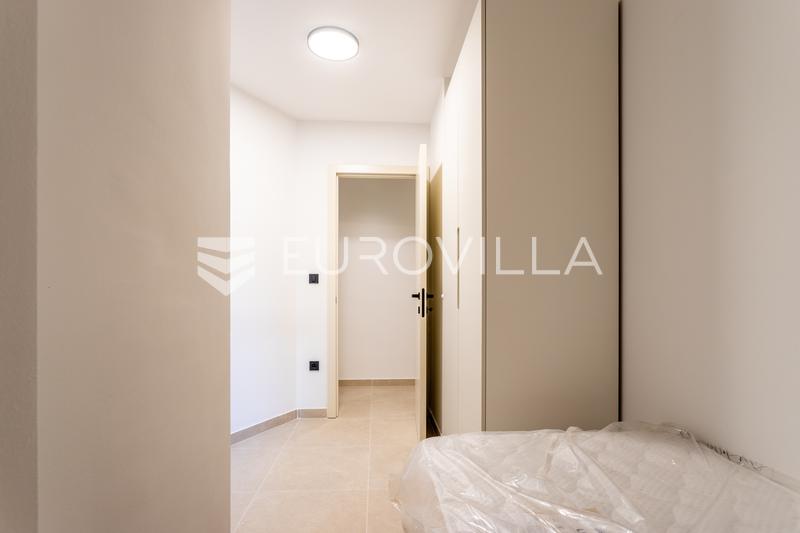Split, Gripe, two-bedroom apartment, long-term lease, first occupancy - 10