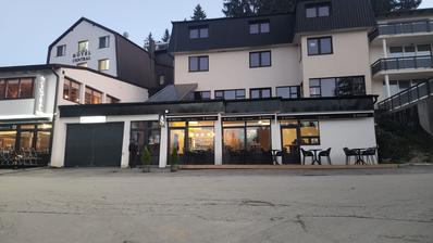 Bosna i Hercegovina, Vlašić, stambeno-poslovna zgrada, 720 m²