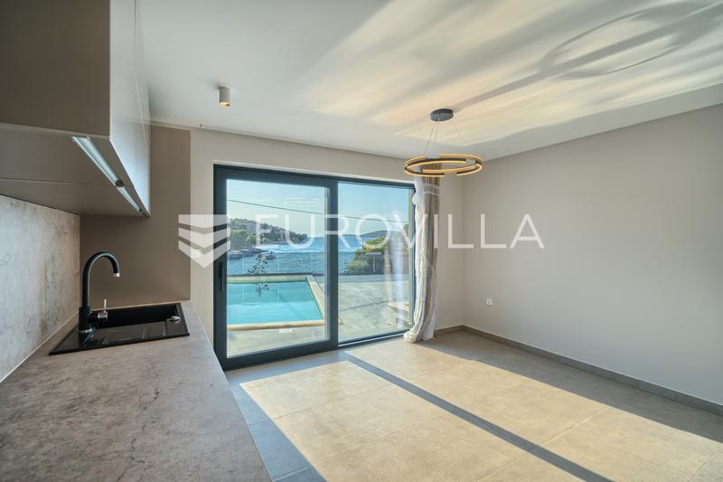 Ražanj - neu gebaute Villa in erster Reihe zum Meer - 5