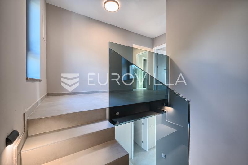 Ražanj - neu gebaute Villa in erster Reihe zum Meer - 13