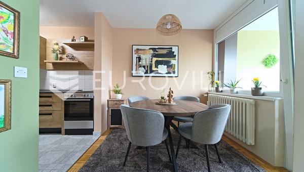 Osijek, Sjenjak, satılık iki yatak odalı daire, 67 m², kısmen eşyalı