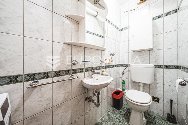 Zagreb, Srednjaci - rymlig trerumslägenhet 100 m² - 16